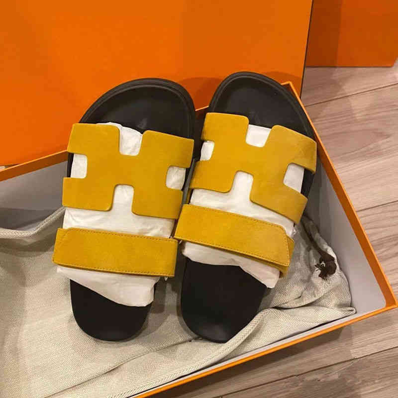 Designer Chypre Slipper Herme Sandals One Line with Velcro h Slippers for Women Summer Thick Soled Beach Shoes Leisure Soft Soled Second Uncle Sandals, Black leather
Designer Chypre Slipper Herme Sandals One Line with Velcro h Slippers for Women Summer Thick Soled Beach Shoes Leisure Soft Soled Second Uncle Sandals, Black leather