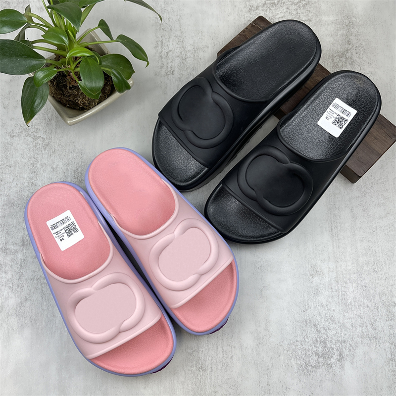 2022 Women's Luxury Designer Sandals Slippers Leather Summer New Flat Slippers Thick Sole Fashion Beach Big Head Rainbow Letters 35-45
2022 Women's Luxury Designer Sandals Slippers Leather Summer New Flat Slippers Thick Sole Fashion Beach Big Head Rainbow Letters 35-45