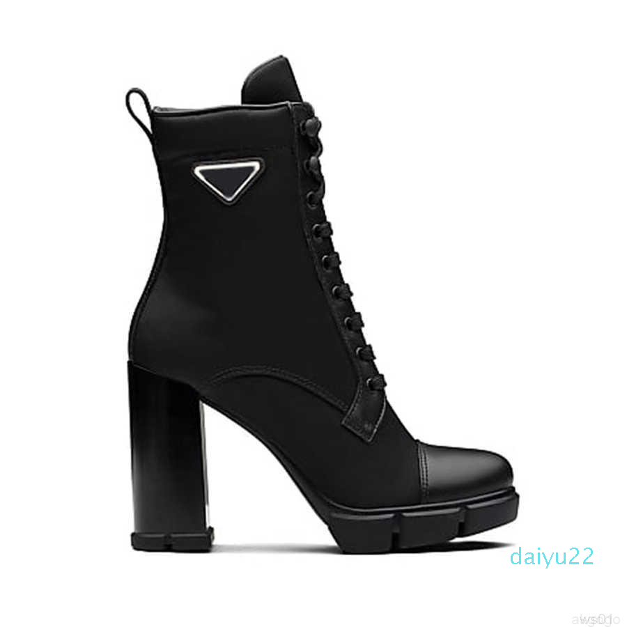 2022 new Luxury Designer Woman Fashion Boots Leather and Nylon Fabric Booties Women Ankle Biker Australia Platform Heels Winter Sneakers
2022 new Luxury Designer Woman Fashion Boots Leather and Nylon Fabric Booties Women Ankle Biker Australia Platform Heels Winter Sneakers