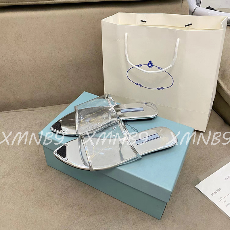 Fashion Ladies Slippers 2023 New Transparent High Quality Designers Slides Summer Outdoor Beach Luxury Triangle Slipper Casual Shoes Sandals, Silver
Fashion Ladies Slippers 2023 New Transparent High Quality Designers Slides Summer Outdoor Beach Luxury Triangle Slipper Casual Shoes Sandals, Silver