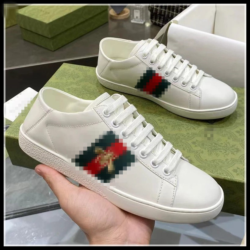 LVS Louiseity Vuttons Viutonity GGs Designer Shoes Mens Womens Casual e Shoe Bee Tiger Snake Embroidery Stripes Classic Men Sneaker
LVS Louiseity Vuttons Viutonity GGs Designer Shoes Mens Womens Casual e Shoe Bee Tiger Snake Embroidery Stripes Classic Men Sneaker
