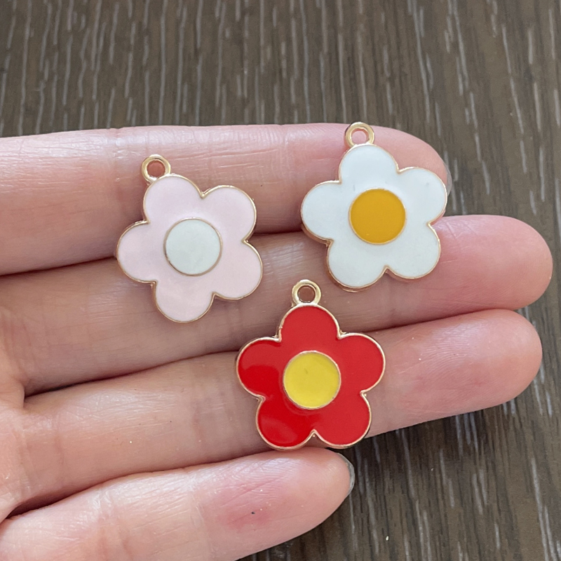 50pcs Bracelets Charms Cute 5 Petal Plumeria Flower Charm Pendant For Necklace Earrings Bracelet DIY Jewelry Making Accessory Wholesale
50pcs Bracelets Charms Cute 5 Petal Plumeria Flower Charm Pendant For Necklace Earrings Bracelet DIY Jewelry Making Accessory Wholesale