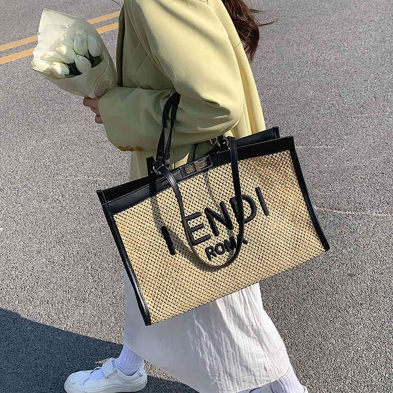Bag Large Capacity Portable Women's 2022 New Fashion Woven Tote Versatile Summer Straw Shoulder Bags for Women, Black
Bag Large Capacity Portable Women's 2022 New Fashion Woven Tote Versatile Summer Straw Shoulder Bags for Women, Black