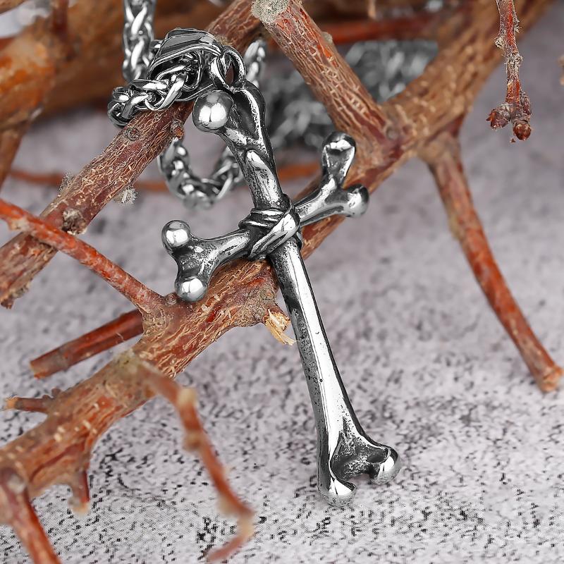 Pendant Necklaces Vintage Stainless Steel Human Bone Cross Necklace Punk Rock Goth Hip Hop Domineering Gift WholesalePendant
Pendant Necklaces Vintage Stainless Steel Human Bone Cross Necklace Punk Rock Goth Hip Hop Domineering Gift WholesalePendant