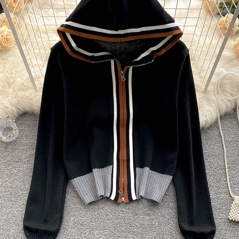 WomenEuropean And American Fashion Striped Stitching Hooded Jacket Womens Zipper Loose Knit Cardigan D0235 220813, Apricot
WomenEuropean And American Fashion Striped Stitching Hooded Jacket Womens Zipper Loose Knit Cardigan D0235 220813, Apricot