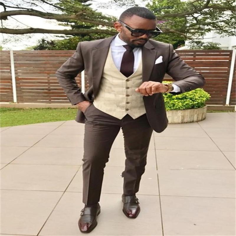 Men's Suits & Blazers High-Quality Customized Brown Notched Lapel Suit, Groom, Groomsman, Tuxedo, Stylish Slim 3-Piece(Coat + Pants Vest), Same as picture
Men's Suits & Blazers High-Quality Customized Brown Notched Lapel Suit, Groom, Groomsman, Tuxedo, Stylish Slim 3-Piece(Coat + Pants Vest), Same as picture