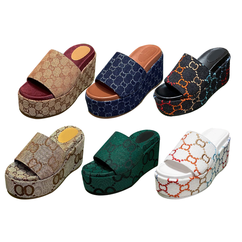 2022 Luxury G Designer Women Sandals Super Thick 7cm Soft Slippers Slide Classic Thick Embroidery Flip Flops Beach Boots Size 35-40, Chocolate
2022 Luxury G Designer Women Sandals Super Thick 7cm Soft Slippers Slide Classic Thick Embroidery Flip Flops Beach Boots Size 35-40, Chocolate