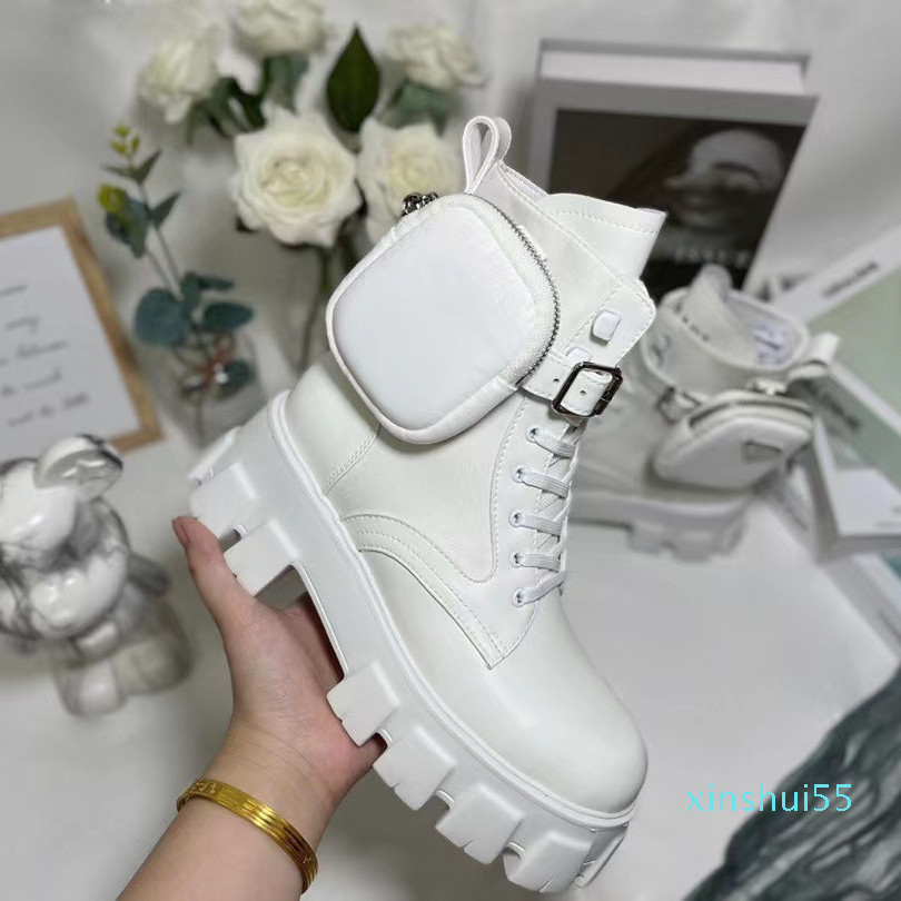 Fashion-double pocket tactical platform boot for autumn winter is available in seven colors for couples, Blue
Fashion-double pocket tactical platform boot for autumn winter is available in seven colors for couples, Blue