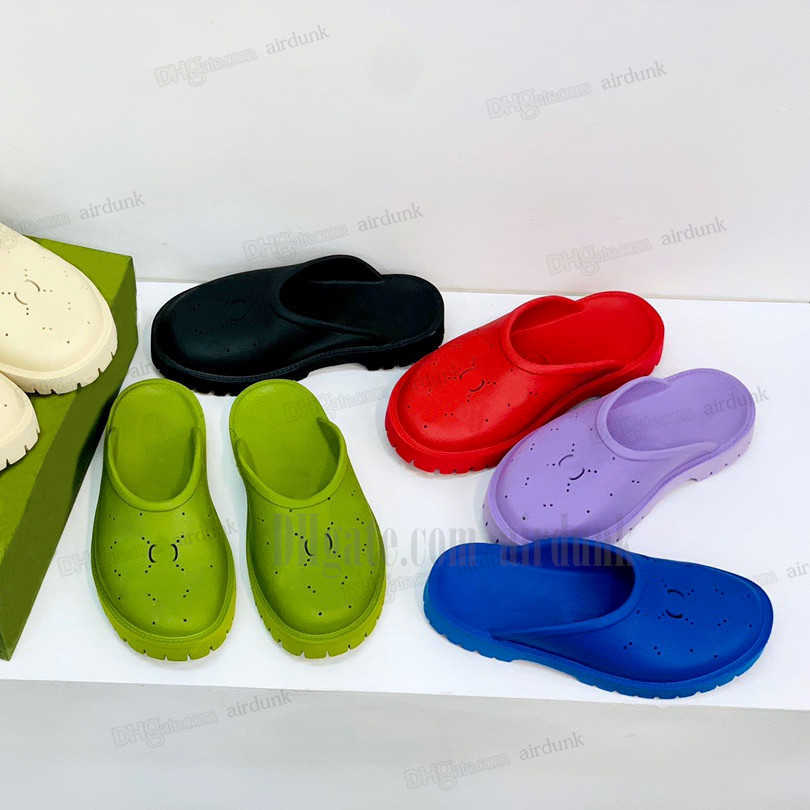 luxury brand designer Women platform perforated sandals slippers made of transparent materials fashionable sunny beach Thick or Thin bottom
luxury brand designer Women platform perforated sandals slippers made of transparent materials fashionable sunny beach Thick or Thin bottom