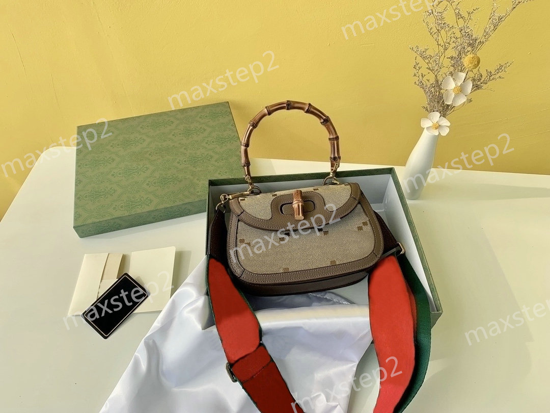Top Diana Bamboo Aria Collection Bag Mini Tote Handbag Square Crossbody Ladies Shoulder Brown Letter Green Black Pink Multiple Colors Designer Tote Bags 22cm 888112, 01
Top Diana Bamboo Aria Collection Bag Mini Tote Handbag Square Crossbody Ladies Shoulder Brown Letter Green Black Pink Multiple Colors Designer Tote Bags 22cm 888112, 01