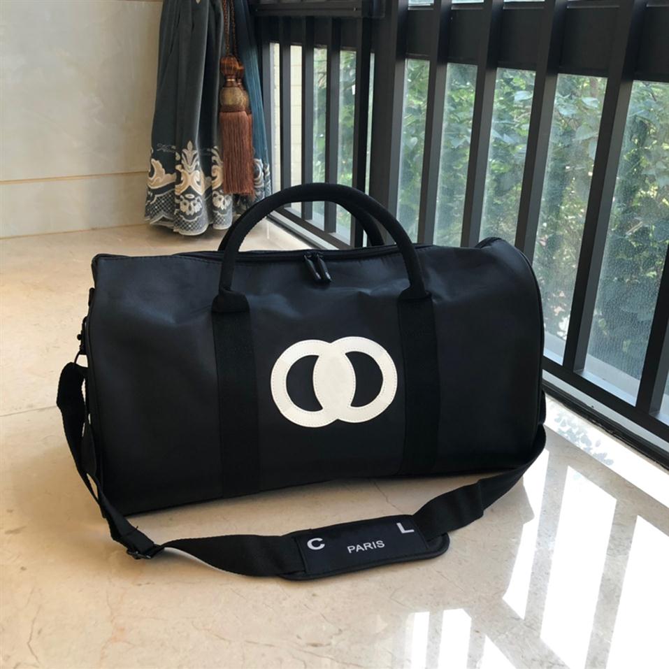 Channel Crossbody Handbags Sport Travelling GYM Bag Outdoor Bags Designers Wallets Shoulder Fashion Luxurys Womens Men Lady Totes 273S, Black
Channel Crossbody Handbags Sport Travelling GYM Bag Outdoor Bags Designers Wallets Shoulder Fashion Luxurys Womens Men Lady Totes 273S, Black