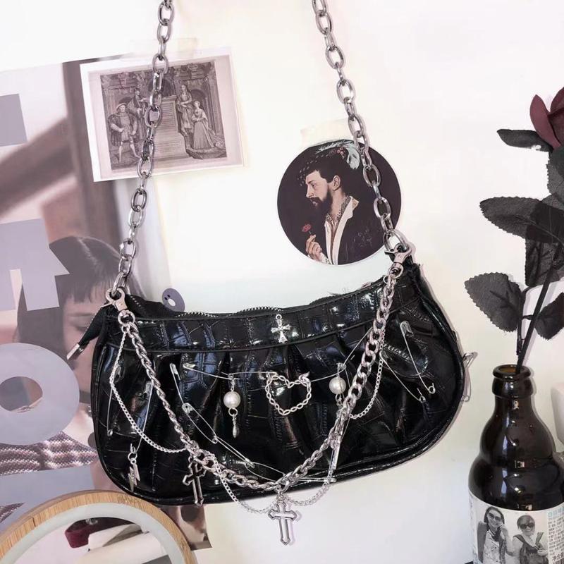 Evening Bags Harajuku Women Shoulder Gothic Handbags Y2K Girls Metal Punk Tote Bag Female Chain Decoration Crossbody Messenger BagEvening, As picture
Evening Bags Harajuku Women Shoulder Gothic Handbags Y2K Girls Metal Punk Tote Bag Female Chain Decoration Crossbody Messenger BagEvening, As picture