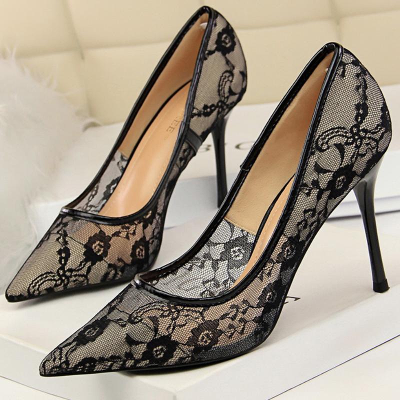 Dress Shoes Elegant 9cm High Heels Woman Fetish Purple Red Pointed Toe Pumps Lady Lace Mesh Classic Scarpin Bridal Party Prom ShoesDress, White
Dress Shoes Elegant 9cm High Heels Woman Fetish Purple Red Pointed Toe Pumps Lady Lace Mesh Classic Scarpin Bridal Party Prom ShoesDress, White