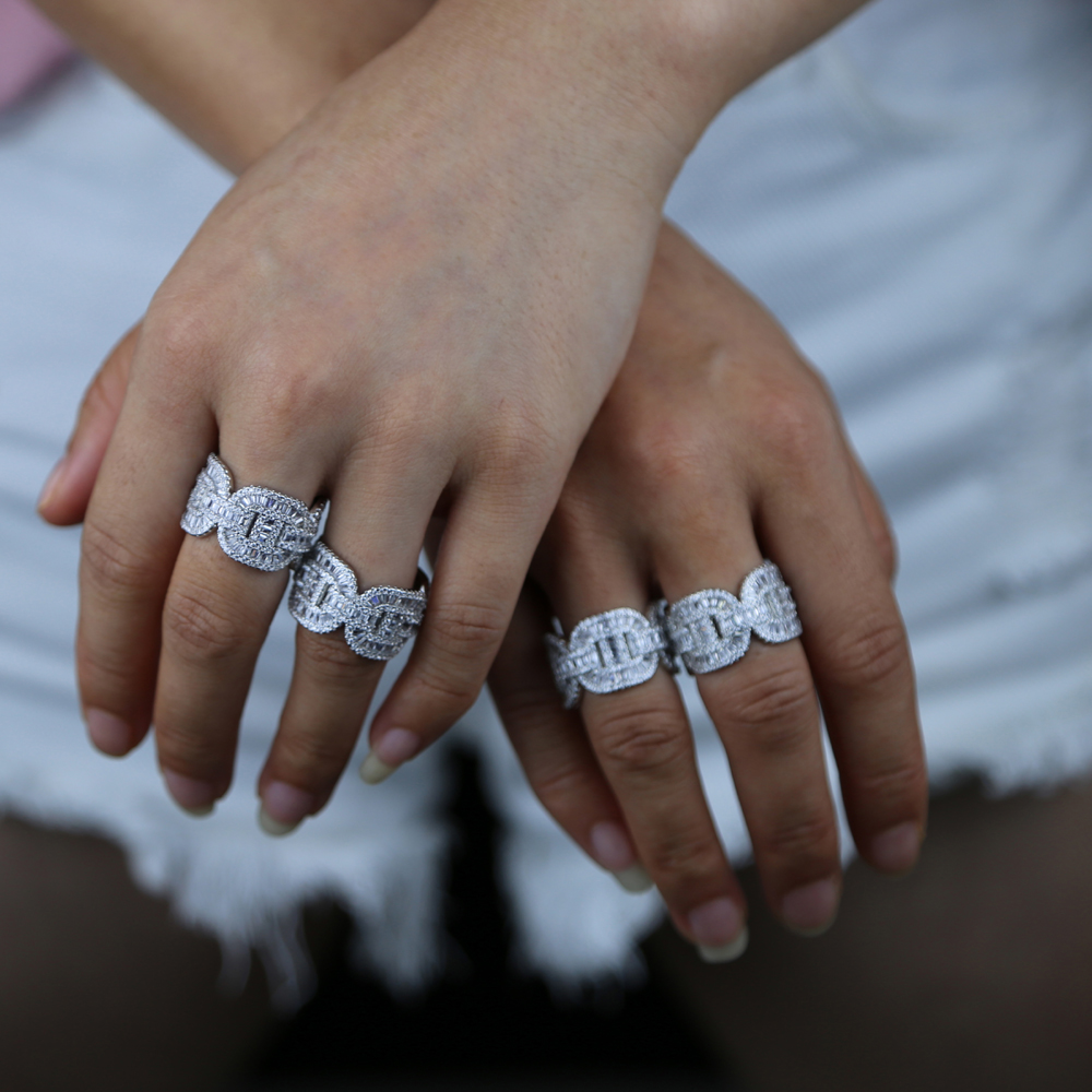 2024 New Arrive 5A Cubic Zirconia ring Iced Out Bling Baguette CZ Engagement Full CZ Eternity Band Rings For Women Men Hip Hop Jewelry