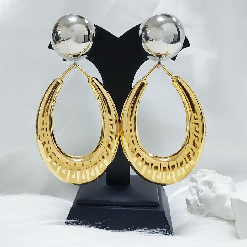 Hoop & Huggie Gold Big Round Metal Women Shiny Earrings Cross Border Jewelry Fashion Drop Earring 2022
Hoop & Huggie Gold Big Round Metal Women Shiny Earrings Cross Border Jewelry Fashion Drop Earring 2022