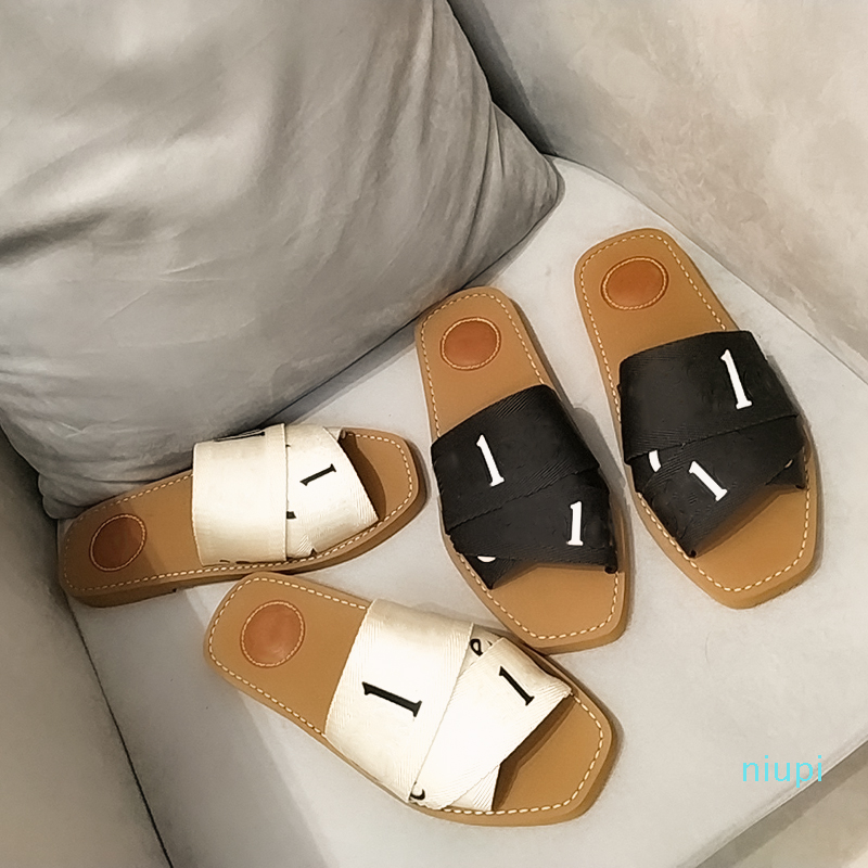 2022Women Woody Mules Slippers Designer Canvas Embroidered Cross Woven Sandals Summer Outdoor Peep Toe Casual Slipper Letter Stylist Shoes, Color 12
2022Women Woody Mules Slippers Designer Canvas Embroidered Cross Woven Sandals Summer Outdoor Peep Toe Casual Slipper Letter Stylist Shoes, Color 12