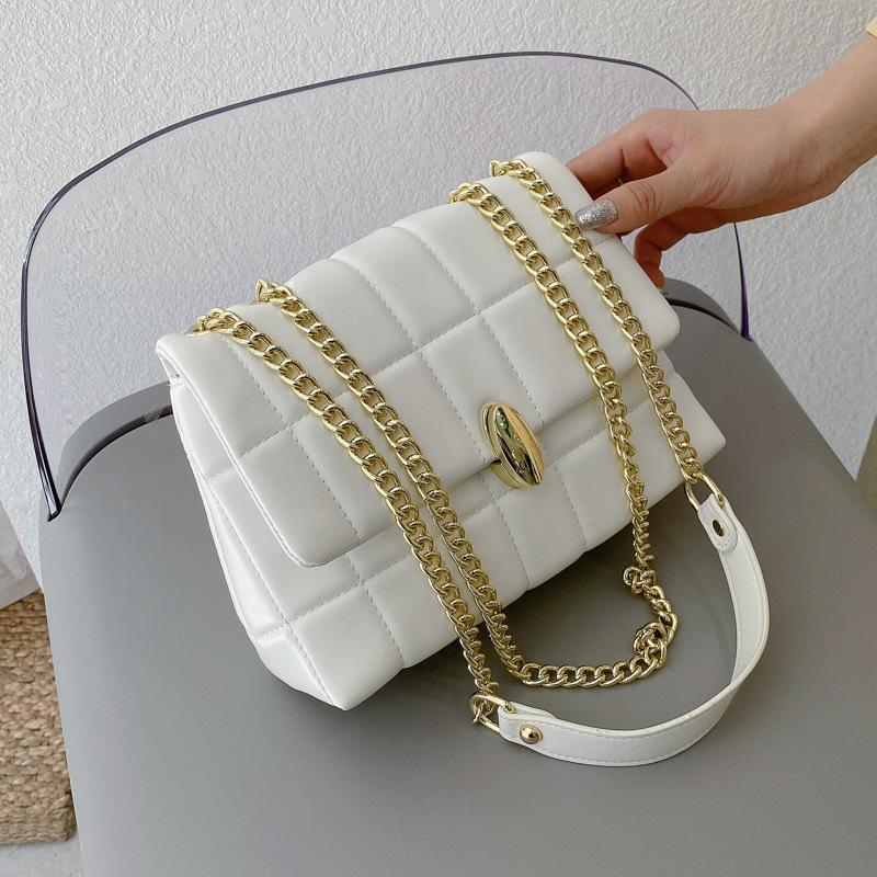 Evening Bags Luxury Leather Rhombus Small Bag Female 2022 Summer Trend Korean Fashion Chain Messenger One-shoulder Square, Beige
Evening Bags Luxury Leather Rhombus Small Bag Female 2022 Summer Trend Korean Fashion Chain Messenger One-shoulder Square, Beige