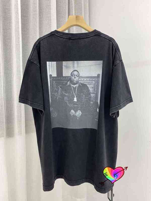 Biggie T Shirt Men Women 1:1 High Quality Life After Death Tee Graghic Print Tops Vintage Short Sleeve, Gray
Biggie T Shirt Men Women 1:1 High Quality Life After Death Tee Graghic Print Tops Vintage Short Sleeve, Gray