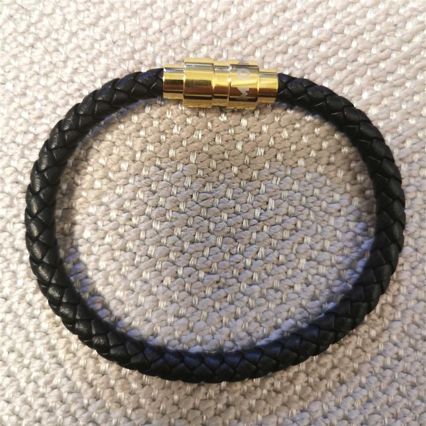 Men magnetic buckle genuine leather braid bracelet in 20cm for man jewelry charm bracelet jewelry gift PS62713294
Men magnetic buckle genuine leather braid bracelet in 20cm for man jewelry charm bracelet jewelry gift PS62713294