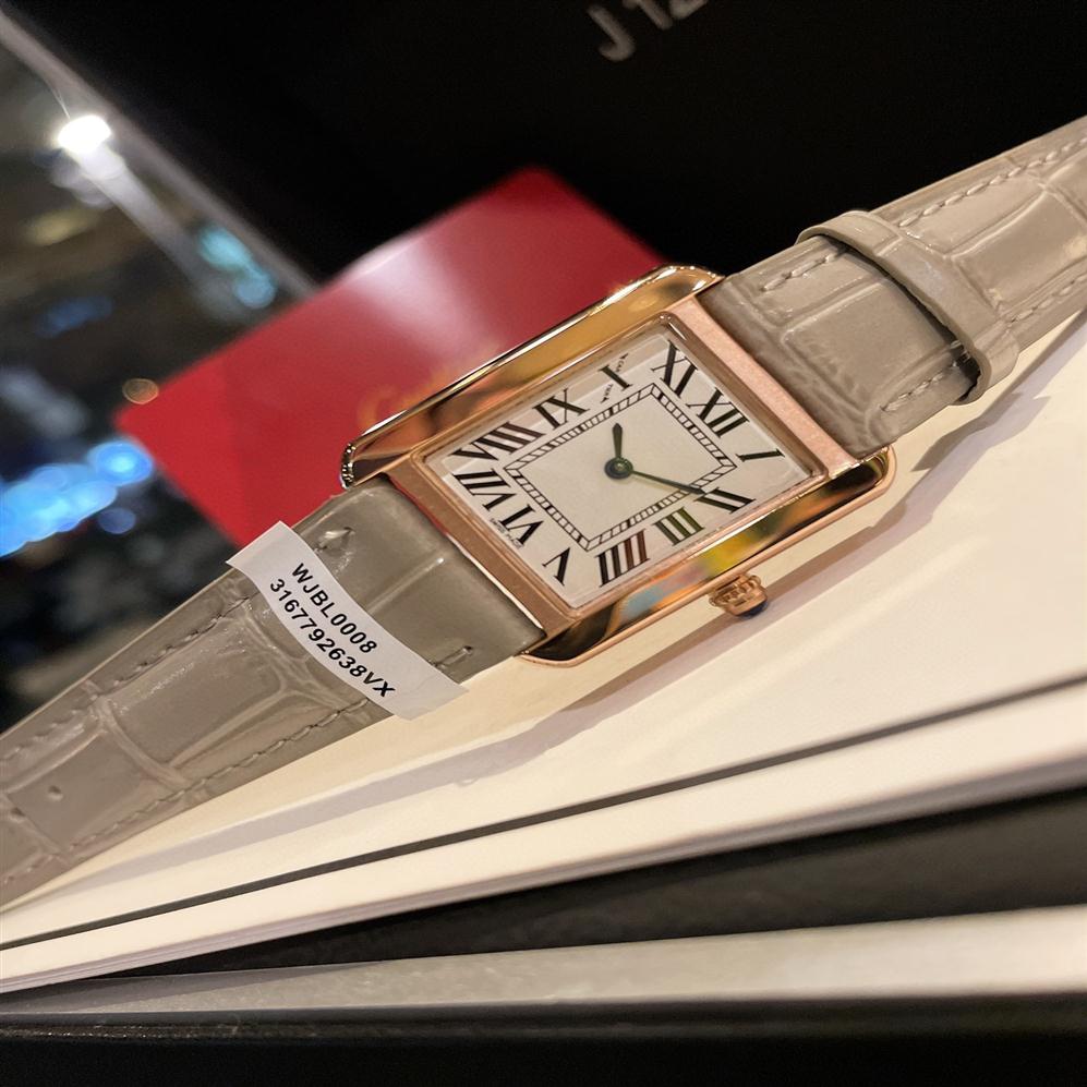 Mens Womens Watches New Tank Series Top Fashion Casual 27mm 24mm Real Leather Quartz Montres Ultra Thin Lady Wristwatches275u, Color 8
Mens Womens Watches New Tank Series Top Fashion Casual 27mm 24mm Real Leather Quartz Montres Ultra Thin Lady Wristwatches275u, Color 8