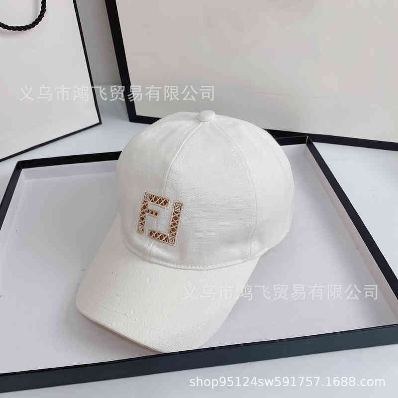 Ball Caps high quality correct version f family embroidered letters summer sun shading and screen baseball cap duck tongue hat RY5Y, Black
Ball Caps high quality correct version f family embroidered letters summer sun shading and screen baseball cap duck tongue hat RY5Y, Black