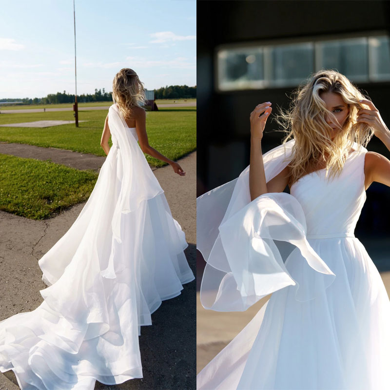 One Shoulder A Line Wedding Dress Bohemian Beach Vestido Noiva Sereia Bridal Gowns 2022, White
One Shoulder A Line Wedding Dress Bohemian Beach Vestido Noiva Sereia Bridal Gowns 2022, White