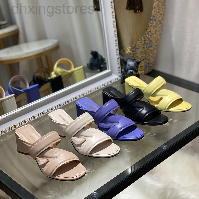 Designer Classics Middle Heel Slippers For Women Summer One-sided Open Toe Lady Flat Sandals French Thick Heel Sandal Woman - LF, White
Designer Classics Middle Heel Slippers For Women Summer One-sided Open Toe Lady Flat Sandals French Thick Heel Sandal Woman - LF, White