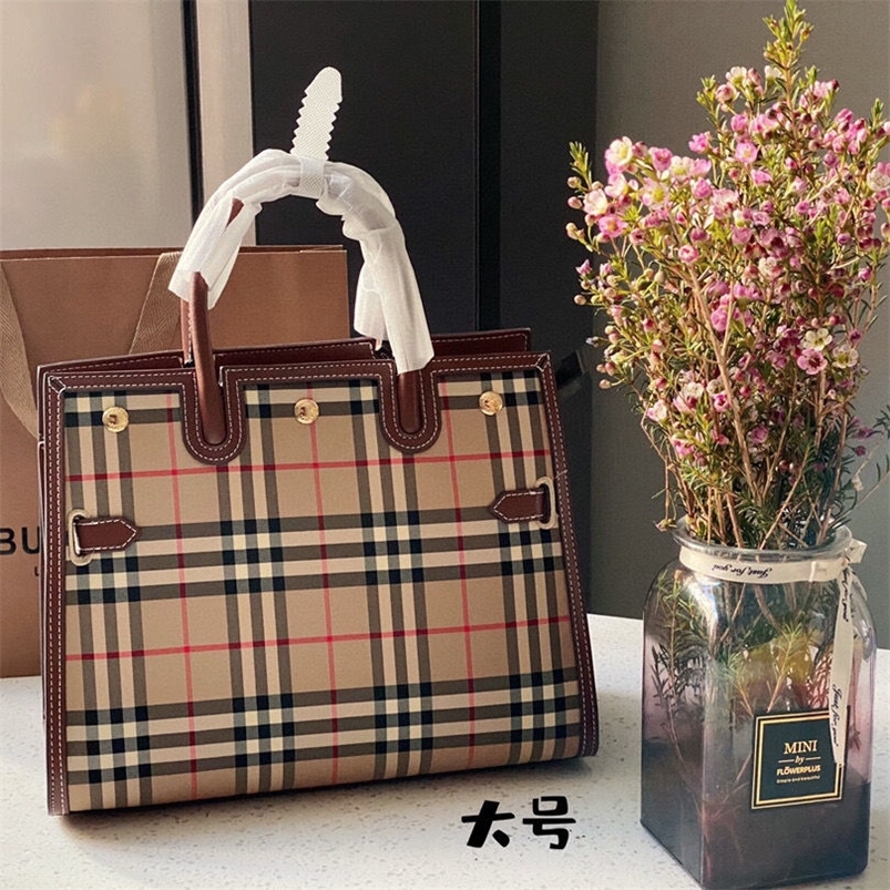 Designer Handbags Burbrerys New Spring Summer 2022 Versatile Lattice Handbag Large yzl, Plaid
Designer Handbags Burbrerys New Spring Summer 2022 Versatile Lattice Handbag Large yzl, Plaid