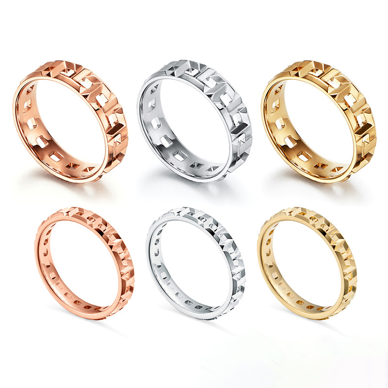 designer gift love ring for women letter T Cutout wedding couple rings jewelry with box
designer gift love ring for women letter T Cutout wedding couple rings jewelry with box