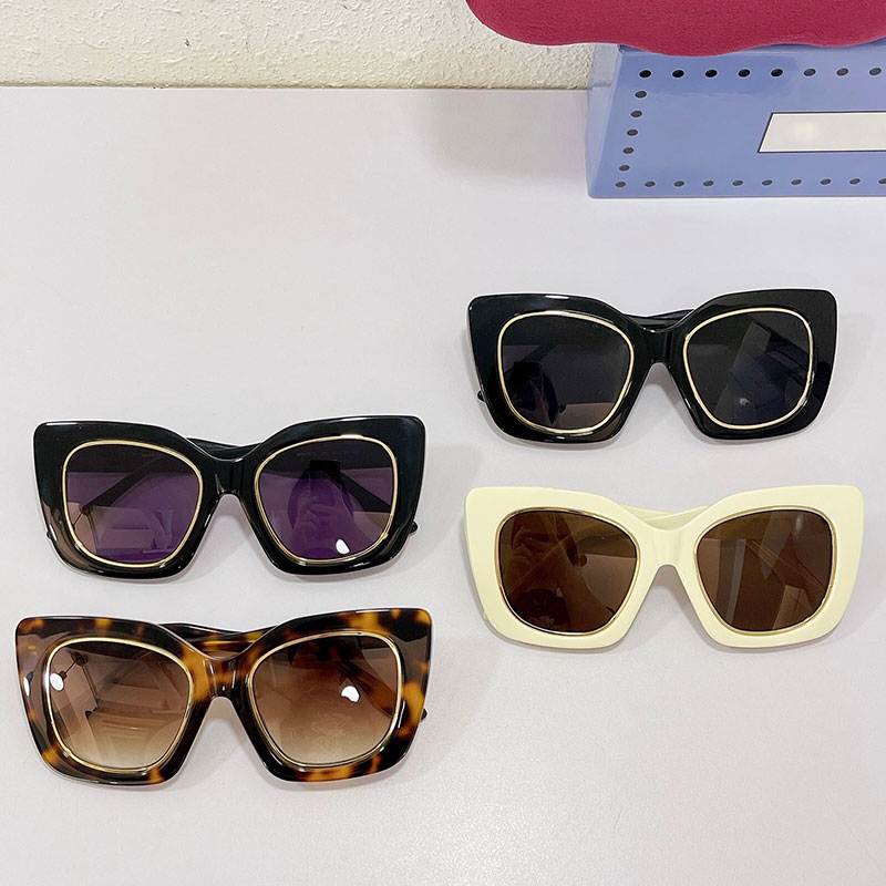 Womens Classic Cat Eye Sunglasses 1151S Fashion Shopping Thick Frame Summer Style Ladies Leisure Vacation Driving Eye Protection UV400 With Box
Womens Classic Cat Eye Sunglasses 1151S Fashion Shopping Thick Frame Summer Style Ladies Leisure Vacation Driving Eye Protection UV400 With Box