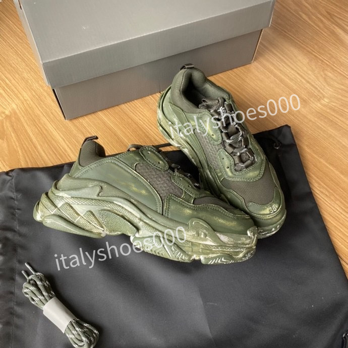 Fashion Designer Sock Shoes Triple S Black 35-46 White Men Women Sneakers Glitter Yellow Blue Pink Hot Mens Trainer Runner Platform dm220602, 16
Fashion Designer Sock Shoes Triple S Black 35-46 White Men Women Sneakers Glitter Yellow Blue Pink Hot Mens Trainer Runner Platform dm220602, 16