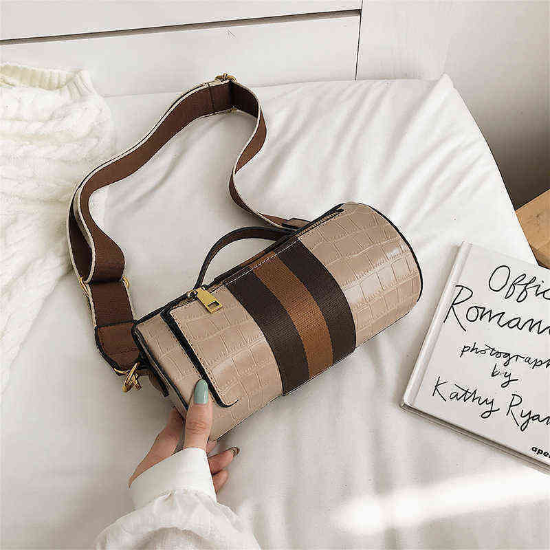 Style Cylindrical Bag Foreign Style Semi Circular Fashion Girl s Single Shoulder Bag Simple Trendy Messenger Bag 220516