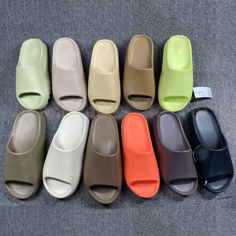 2021 Sandals Designers Sandal Foam Slides Runners MXT Moon Gray MX Cream Clay Men Women Slippers Shoes Ochre Vermillion Mineral Blue Triple Black Slides Designer, 18
2021 Sandals Designers Sandal Foam Slides Runners MXT Moon Gray MX Cream Clay Men Women Slippers Shoes Ochre Vermillion Mineral Blue Triple Black Slides Designer, 18