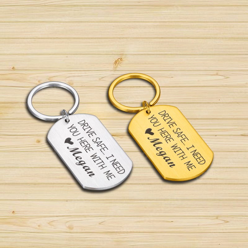 Customized Keychains for Car Key Fashion Persenalized Gift Keyring Husband Father Boyfriend Couples Car Keychain