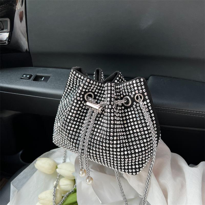 Evening Bags Korean Version With Bucket Handbag Rhinestone Chain Messenger Net Red Flash Diamond Shoulder BagEvening, Black
Evening Bags Korean Version With Bucket Handbag Rhinestone Chain Messenger Net Red Flash Diamond Shoulder BagEvening, Black