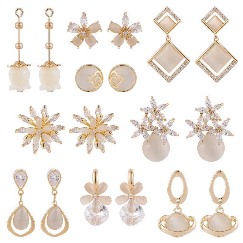 Stud Japan Korean Cute Opal Stone Earrings For Women Simple Elegant Rhinestone Earring Lovely Jewelry Gifts Ear Accessories 2022Stud
Stud Japan Korean Cute Opal Stone Earrings For Women Simple Elegant Rhinestone Earring Lovely Jewelry Gifts Ear Accessories 2022Stud