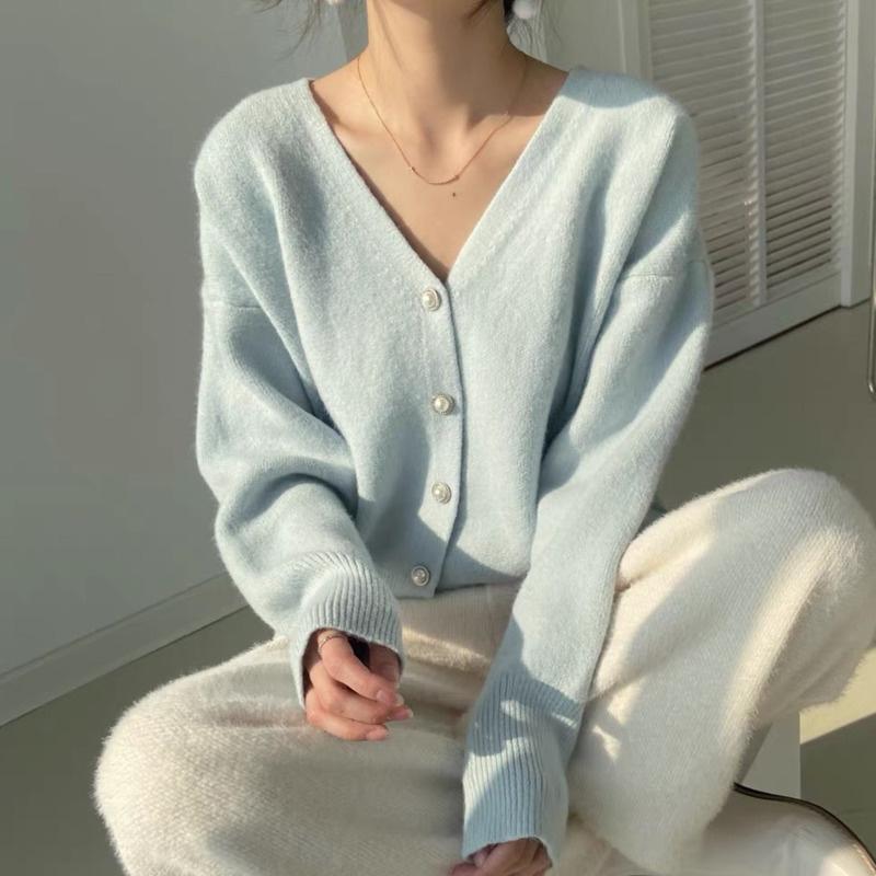 Women's Knits & Tees Fall V-neck Knitted Sweater Women Loose Casual Knitwear Pull Femme Korean Soft Cashmere Jumpers Single Breasted Cardiga, White
Women's Knits & Tees Fall V-neck Knitted Sweater Women Loose Casual Knitwear Pull Femme Korean Soft Cashmere Jumpers Single Breasted Cardiga, White