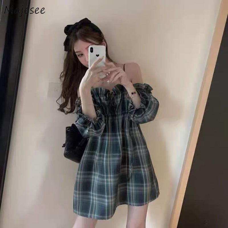 Party Dresses Short Sleeve Dress Women Simple Slash-neck Arrival Folds All-match Plaid Mini Slim Elegant Young Ladies Fashion CozyParty, As shown
Party Dresses Short Sleeve Dress Women Simple Slash-neck Arrival Folds All-match Plaid Mini Slim Elegant Young Ladies Fashion CozyParty, As shown