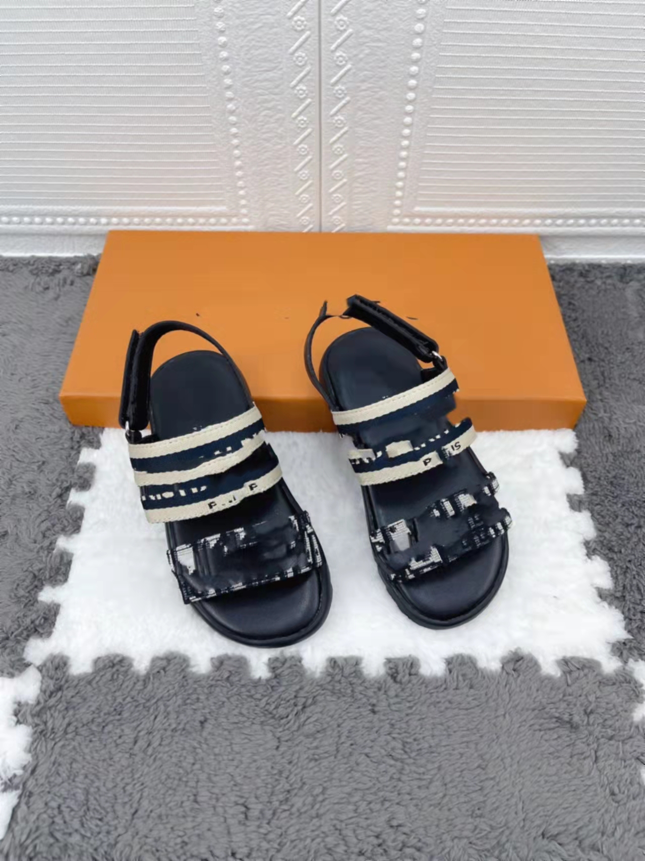 kid sandal black boy shoes plaid brown baby girl summer shoes wholesale child designer slippers slides eu 26-35 send with box