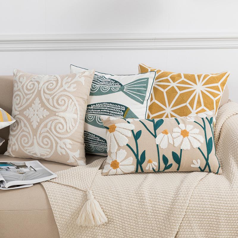 Cushion/Decorative Pillow Daisy Embroidery Cushion Cover Floral Geometric Pillowcase Couch Sofa Throw Covers For Car Bedroom Living Room Dec, Yellow
Cushion/Decorative Pillow Daisy Embroidery Cushion Cover Floral Geometric Pillowcase Couch Sofa Throw Covers For Car Bedroom Living Room Dec, Yellow