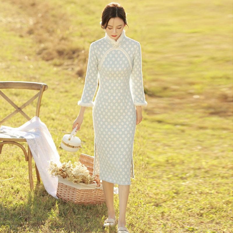 Ethnic Clothing Wool Cloth Improved Cheongsam Girls' Winter Style Thickened 2022 Long Sleeve Elegant Small Fresh Temperament Chinese Qip
Ethnic Clothing Wool Cloth Improved Cheongsam Girls' Winter Style Thickened 2022 Long Sleeve Elegant Small Fresh Temperament Chinese Qip