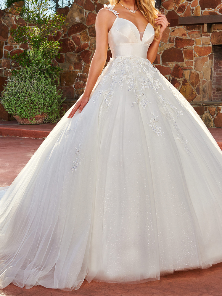 Fancy Ball Gown Wedding Dresses with Cape Bridal Gowns Court Train Sweetheart Spaghetti Tulle Organza with Applique