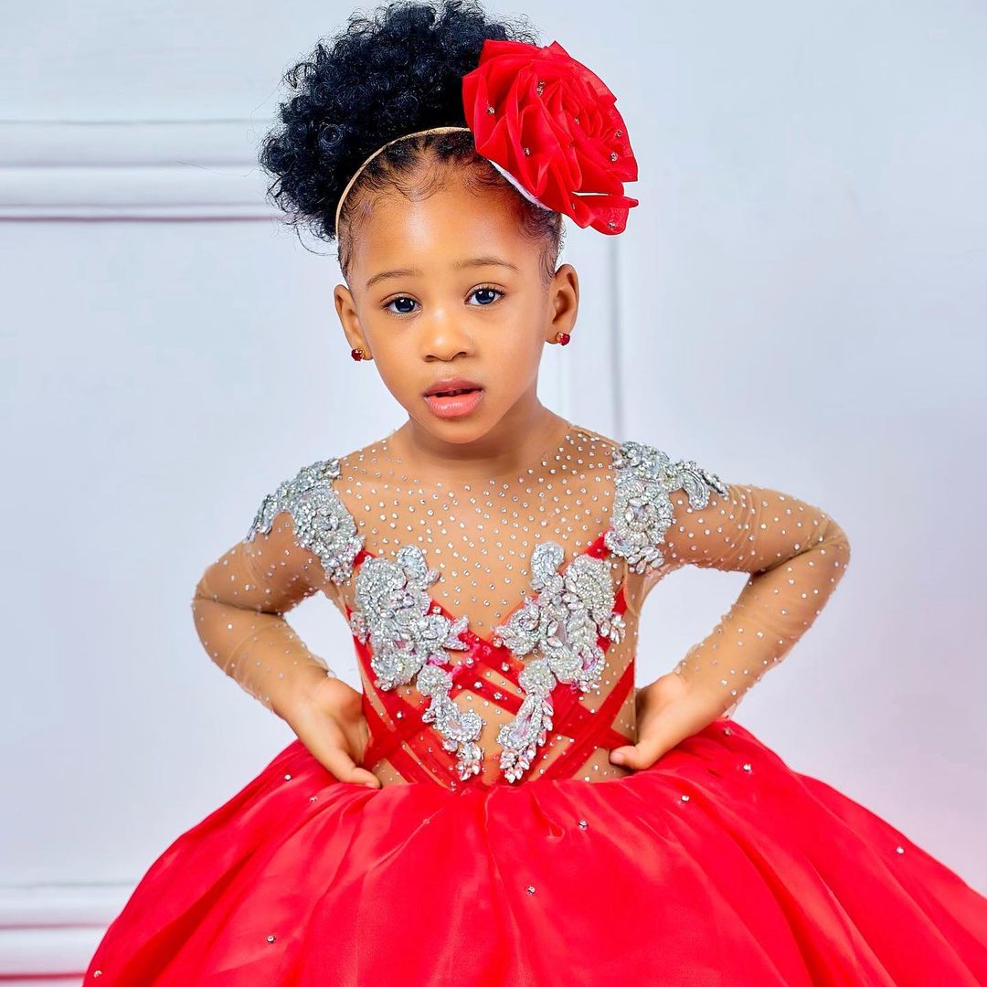 Luxurious Red Crystals Flower Girl Dresses Sheer Neck Ball Gown Little Girl Wedding Dress Communion Pageant Gowns ZJ555