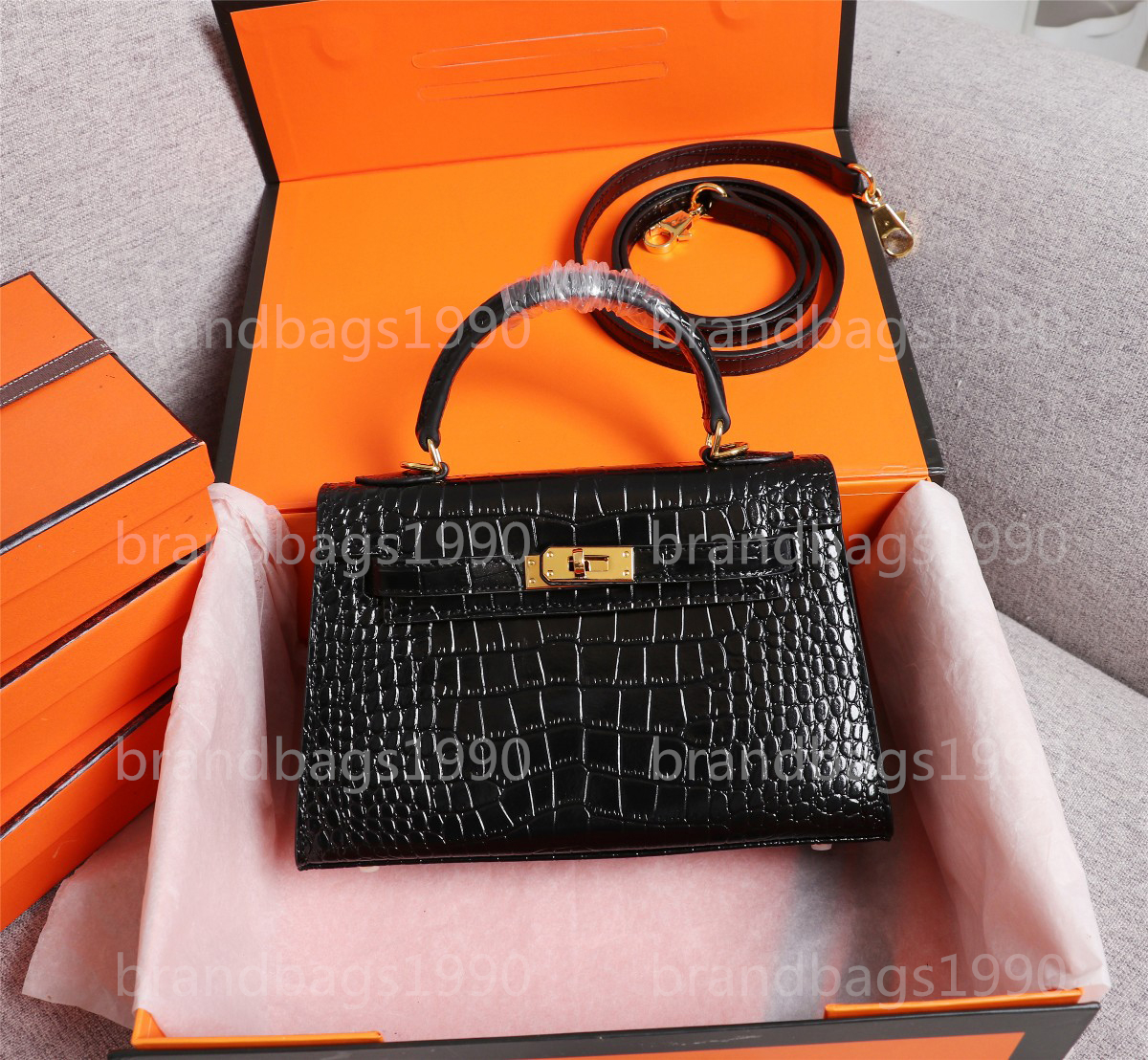 Alligator Fashion Designer Bags 22cm Women Totes Genuine leather Shoulder Bag lady Handbag High Quality Real photos, Stamped lock
Alligator Fashion Designer Bags 22cm Women Totes Genuine leather Shoulder Bag lady Handbag High Quality Real photos, Stamped lock