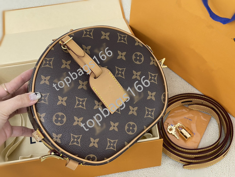 2022 LVs LOUISS VUTTONS YSLs GGs Bags old flower Round cake box bag for women classic shoulder bag clutch handbag luxury Designer Bags Crossbody, Lavender
2022 LVs LOUISS VUTTONS YSLs GGs Bags old flower Round cake box bag for women classic shoulder bag clutch handbag luxury Designer Bags Crossbody, Lavender