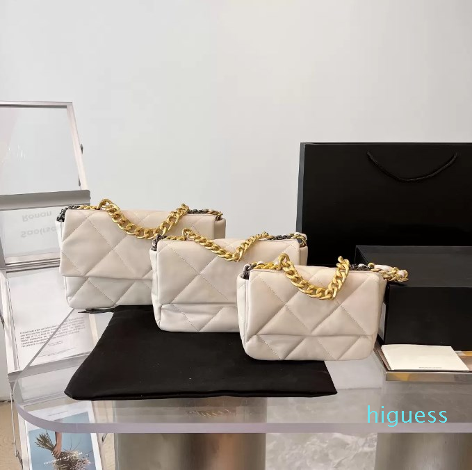2022-Genuine Leather Designer Bags Women Handbags Purses Fashion Classic Chain Crossbody Shoulder Bag Check Letter Brand with High Quality, Grey
2022-Genuine Leather Designer Bags Women Handbags Purses Fashion Classic Chain Crossbody Shoulder Bag Check Letter Brand with High Quality, Grey