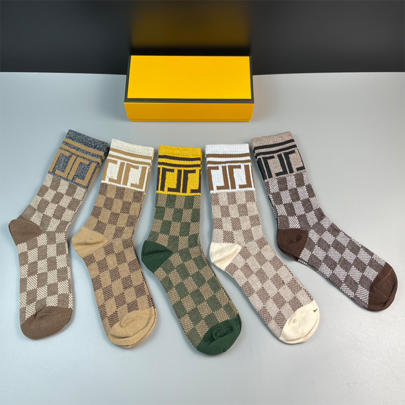 2022 Mens Socks Designer For Womens Men luxury cotton Sock classic Designers letter Stocking comfortable 5 pairs together high quality Popular trend, 5 pairs/mixed color
2022 Mens Socks Designer For Womens Men luxury cotton Sock classic Designers letter Stocking comfortable 5 pairs together high quality Popular trend, 5 pairs/mixed color