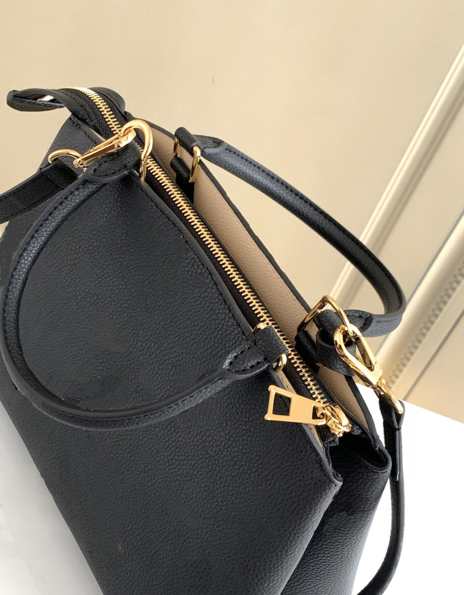Handbags Ladies Shoulder Crossbody Bags Designer Luxury Ladies Wallets Large Shopping Bag#58914, 59814#khaki
Handbags Ladies Shoulder Crossbody Bags Designer Luxury Ladies Wallets Large Shopping Bag#58914, 59814#khaki