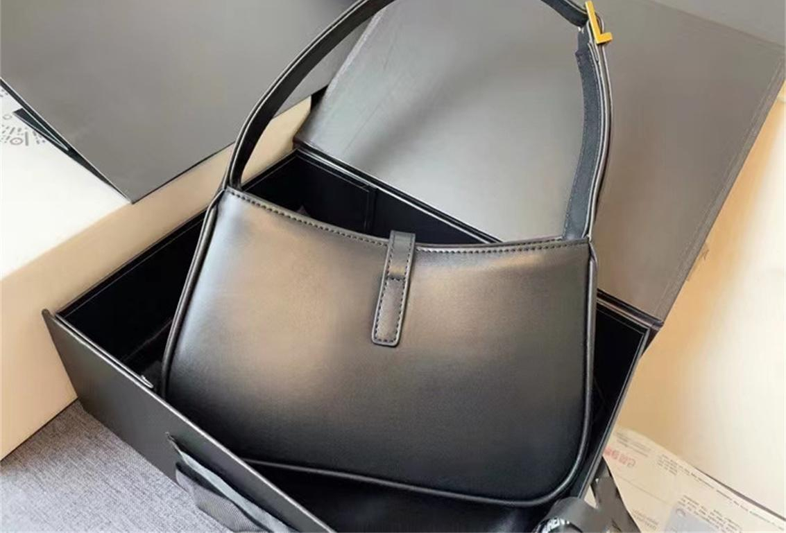 2022 WF Genuine leather underarm bag Women Hobo LE5A7 Small Shoulder Bag Adjustable Strap Womens Handbag Luxurys Designers Bags Handbags Purses Wallets Saddle Flap, Black
2022 WF Genuine leather underarm bag Women Hobo LE5A7 Small Shoulder Bag Adjustable Strap Womens Handbag Luxurys Designers Bags Handbags Purses Wallets Saddle Flap, Black