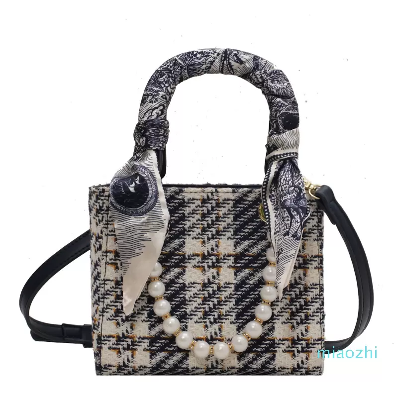 Bag Women 2021 Summer New Fashion Woolen Plaid Portable Princess Bag Women's Net Red Texture Pearl Diagonal